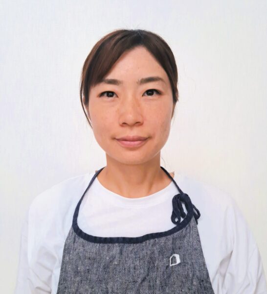 先家　浩子